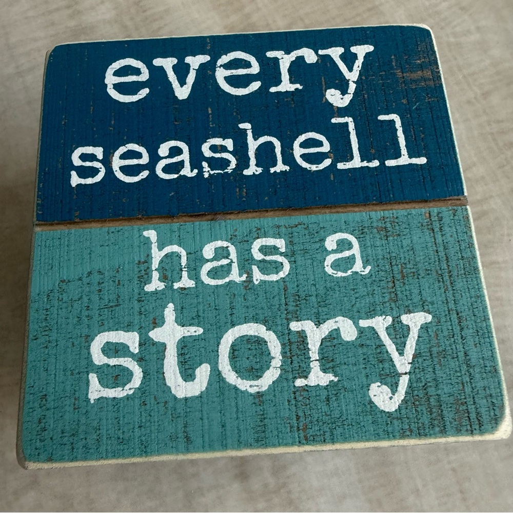 Seashell Storage Box - Picture 2 of 10